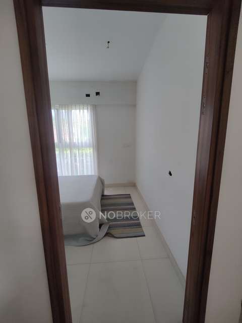 2 BHK Flat In Godrej Splendour For Sale  In Krishnarajapuram