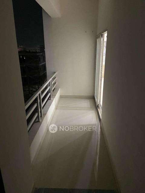 3 BHK Flat In Dream Square Apartment For Sale  In Hastinapuram