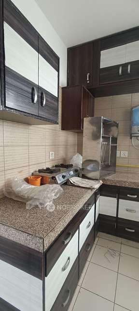 3 BHK Flat In 3c Lotus Boulevard Espacia For Sale  In Sector 100