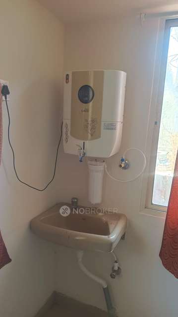 Shared Room for Male In 1 RK  In Warje