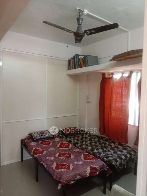 Shared Room for Male In 1 RK  In Warje