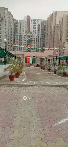 Shop in Sector Omega 1, Greater Noida for Rent 