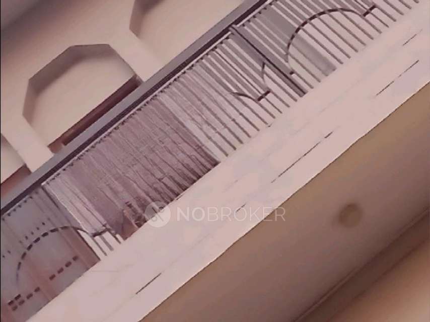 PG for Girls in Rajouri Garden