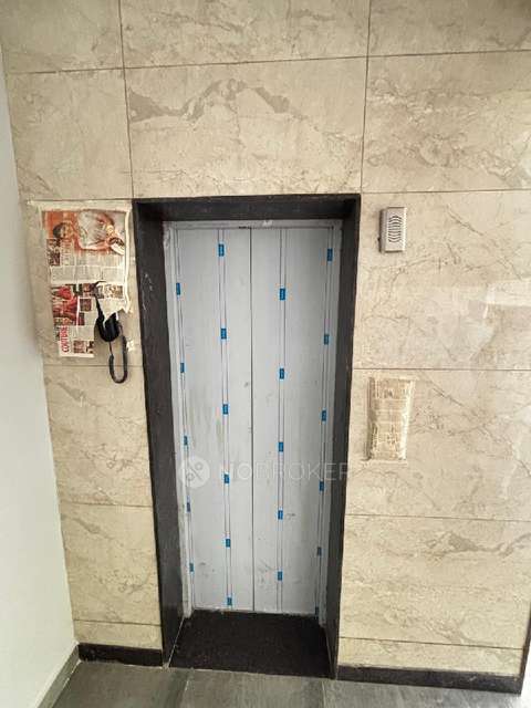 4+ BHK House For Sale  In Mallur