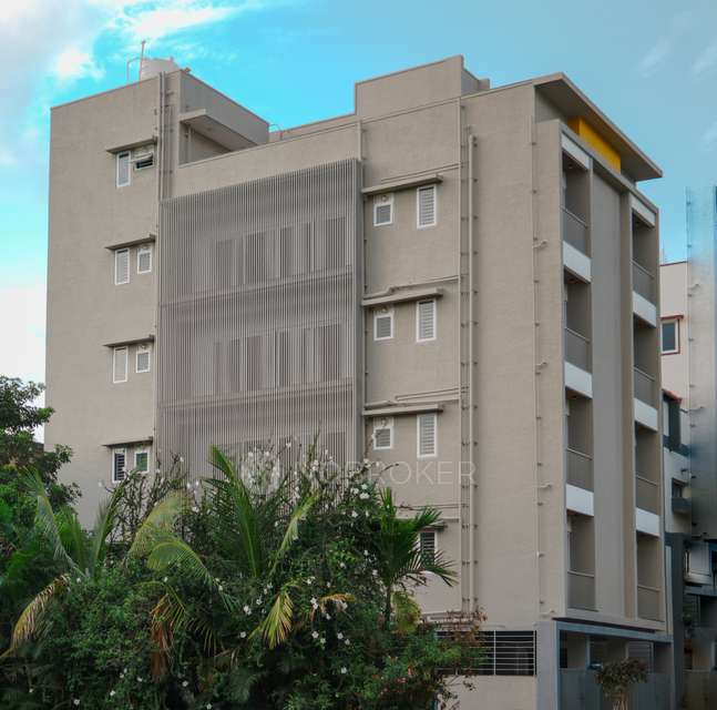 4+ BHK House For Sale  In Mallur