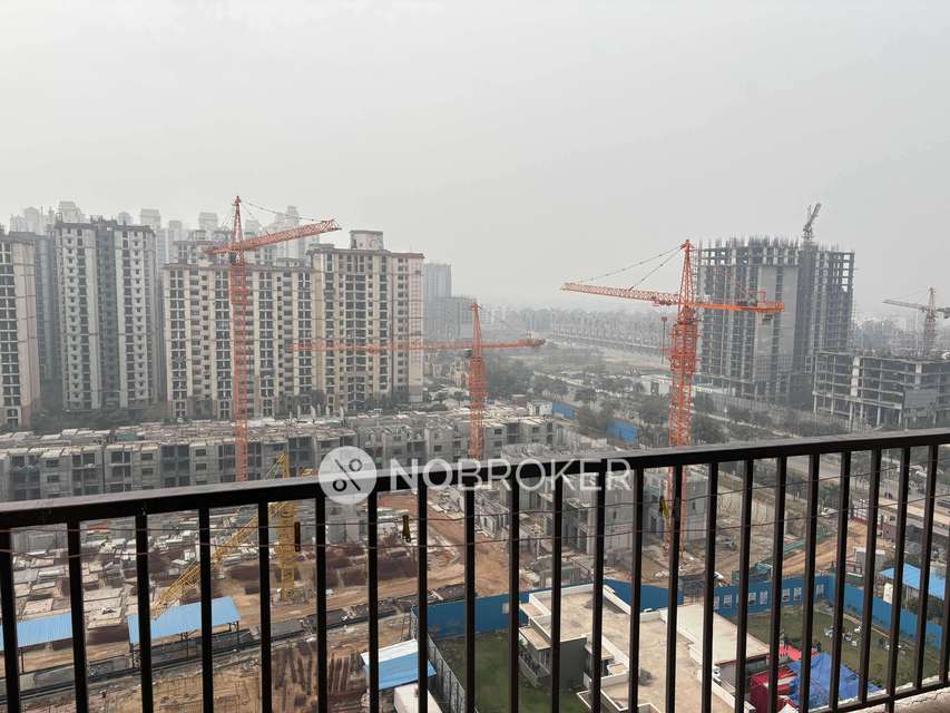 2 BHK Flat In Panchsheel Hynish For Sale  In Sector 1