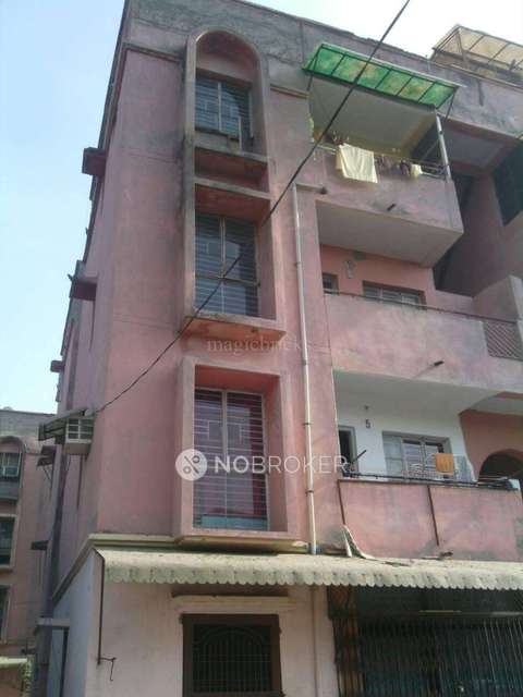 2 BHK Flat In Rose Appartmenr for Rent  In J-3151, 92, Lane No. 1, Near Anar Wali Masjid, Kishan Kunj, Block G, Vishwakarma Park, Laxmi Nagar, Delhi, 110092, India