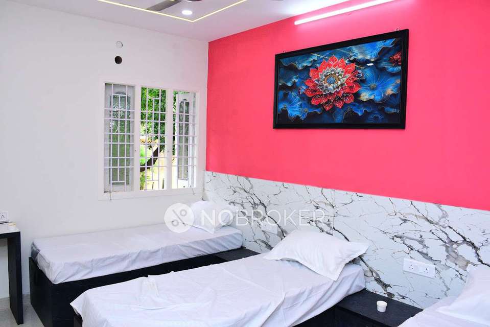 PG for Boys in Egattur