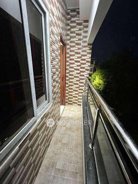 PG for Boys in Egattur