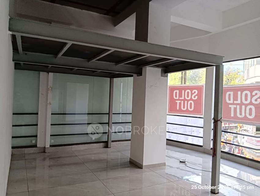 Shop in 1471, Opp Tulsi Bag, Mandai Road, Near Jilybya Maruti Ganpati, Bhau Maharaj Bol Rd, Mandai, Shukrawar Peth, Pune, Maharashtra 411002, India, Pune for Rent 