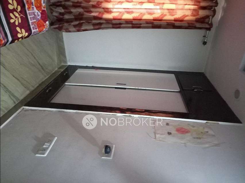 2 BHK Flat In Apartment  For Sale  In Dashrathpuri Metro Rd