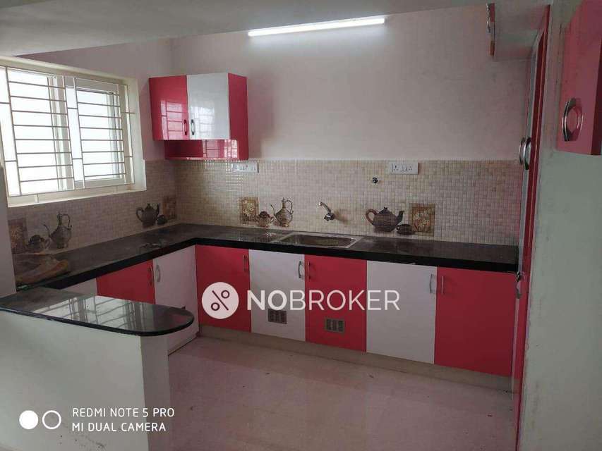 2 BHK Flat In Grandstyle Constructions  For Sale  In Thoraipakkam