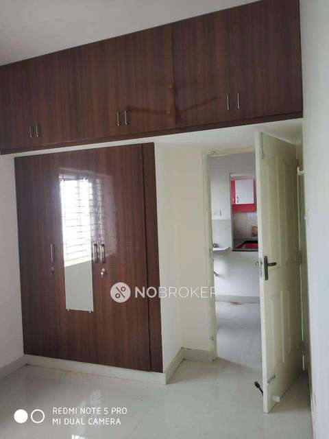 2 BHK Flat In Grandstyle Constructions  For Sale  In Thoraipakkam