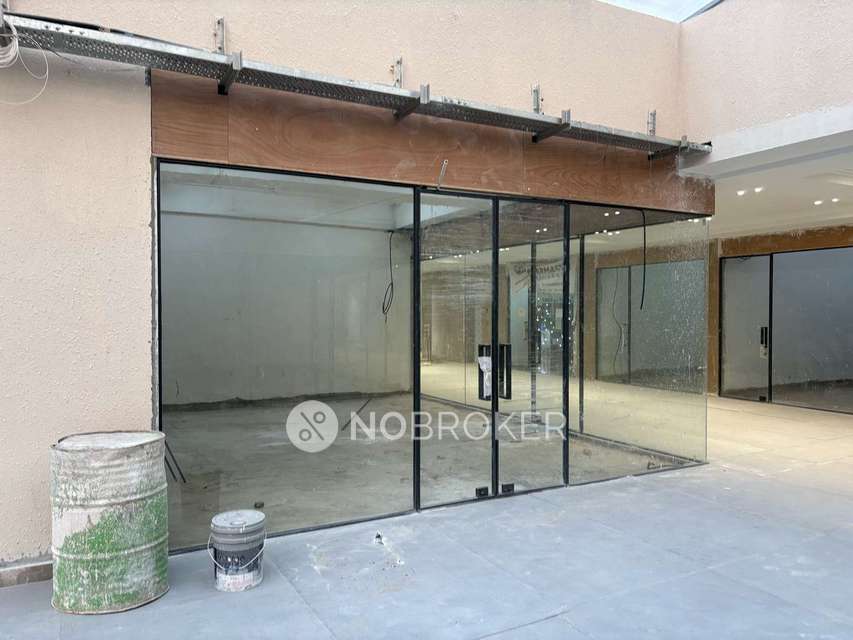 Shop in Sector 152, Noida for sale 