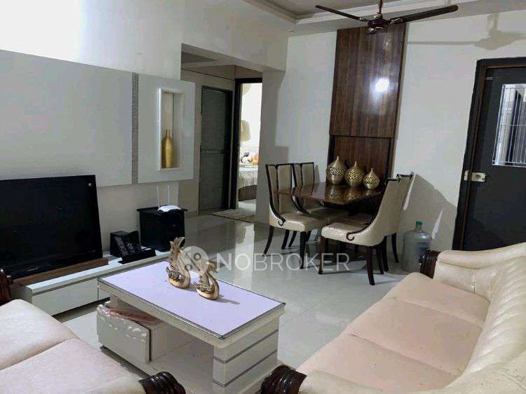 2 BHK Flat In Prabhat Cooperative Housing Society For Sale  In Goregaon West