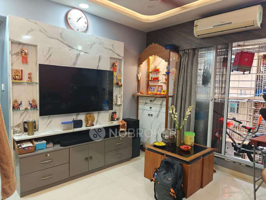 1 BHK Flat In Sanjivani Cooperative Housing Society For Sale  In Vikhroli East