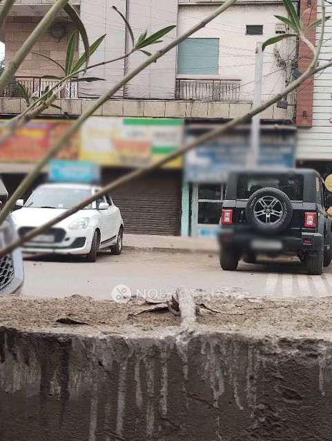 Shop in Rana Pratap Bagh, Delhi for sale 