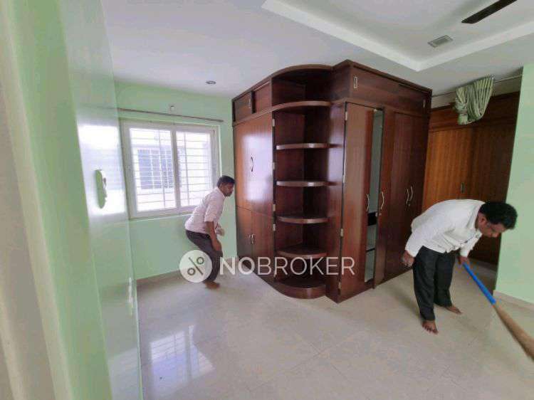 2 BHK Flat In Babukhan Solitaire For Sale  In Gachibowli