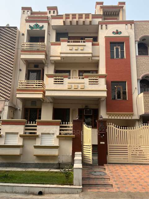 3 BHK House for Rent  In Sector 52