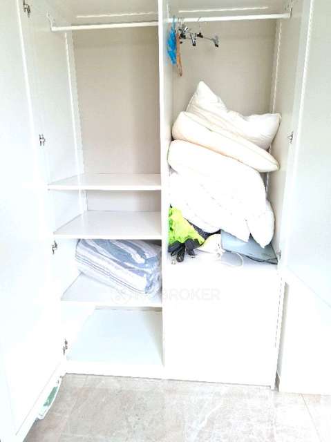 1 BHK Flat In Hiranandani Regent Hill  for Rent  In Powai