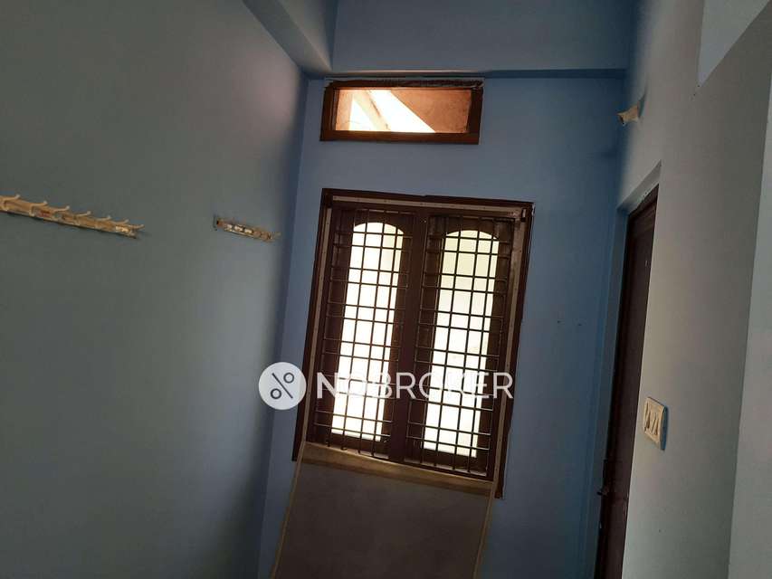 4+ BHK Flat For Sale  In Kukatpally