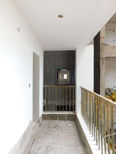 3 BHK Flat In Adhitri Empire For Sale  In Nehru Outer Ring Road