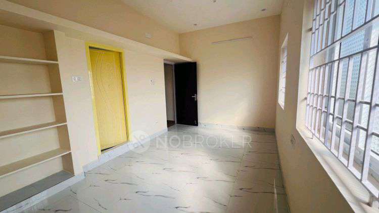 2 BHK Flat In Green Garden For Sale  In Korattur