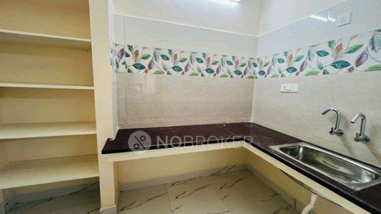 2 BHK Flat In Green Garden For Sale  In Korattur