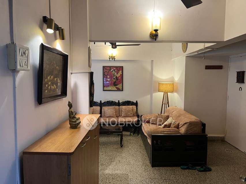 2 BHK Flat In Hill Garden For Sale  In Shalimar Building, Hill Garden, Thane