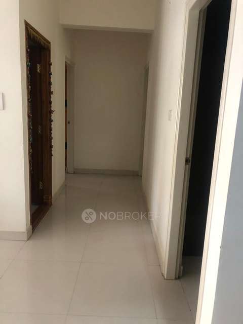 3 BHK Flat In Silvery Spings  For Sale  In Silver Springs