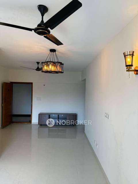 2 BHK Flat In Meda Heights For Sale  In Bellandur