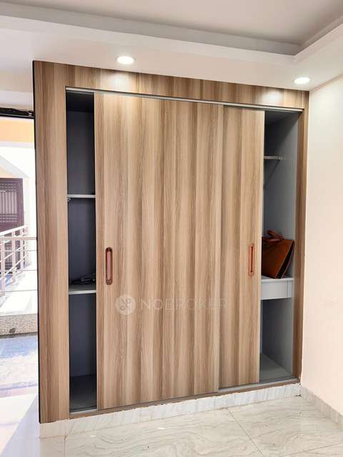 Office Space in Raj Nagar Extension, Ghaziabad for Rent 