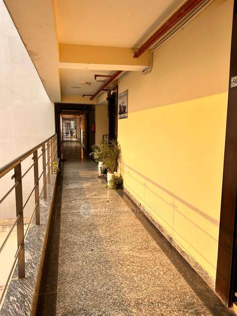 Office Space in Raj Nagar Extension, Ghaziabad for Rent 