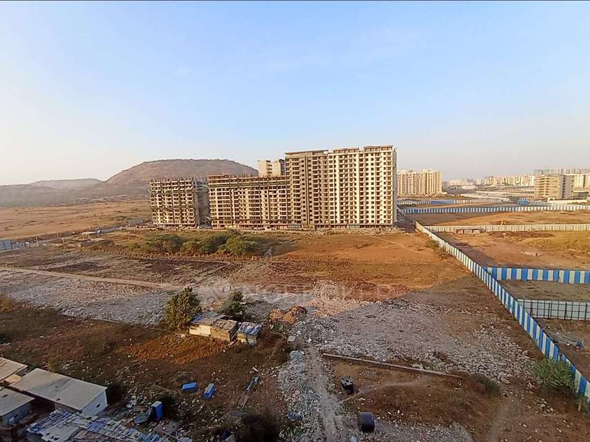 2 BHK Flat In Chesterfield Chs for Rent  In Dhanori