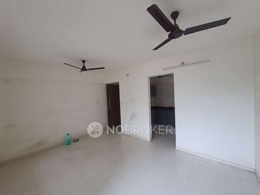 2 BHK Flat In Ravinanda Skylights Appartment  for Rent  In Wagholi
