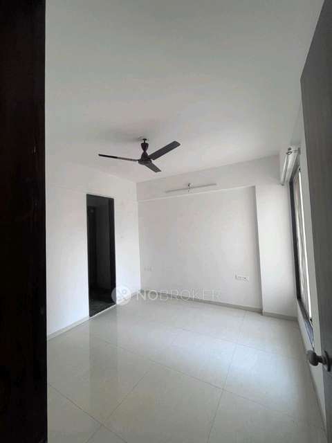 2 BHK Flat In Ravinanda Skylights Appartment  for Rent  In Wagholi