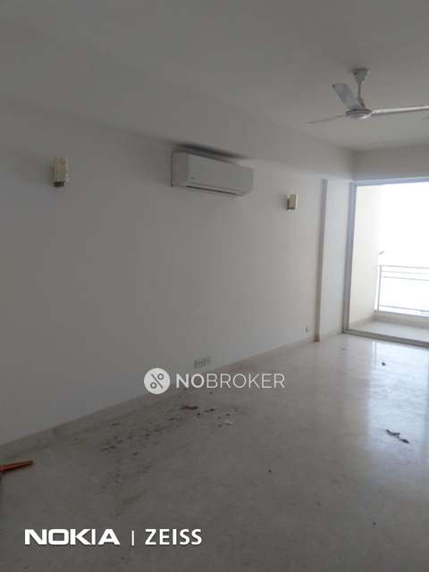 3 BHK Flat In Dlf The Primus  For Sale  In Sector 82a