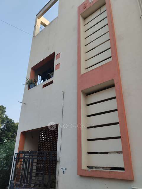 4+ BHK House For Sale  In Pozhichalur