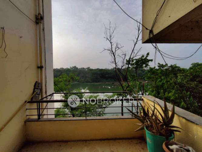 Shared Room for Male In 2 BHK  In Lakshminarayan Kunj In Khadaki