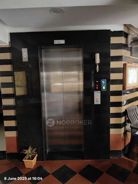 1 BHK Flat In Acme Complex  For Sale  In Malad West