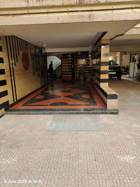 1 BHK Flat In Acme Complex  For Sale  In Malad West