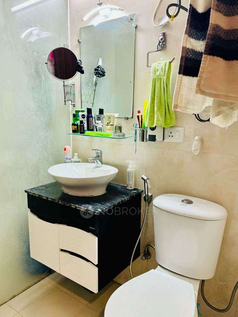 2 BHK Flat In Apex Golf Avenue For Sale  In Sector 1