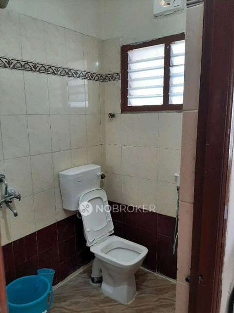 3 BHK Flat In Vaishnavi Residency For Sale  In Himayatnagar