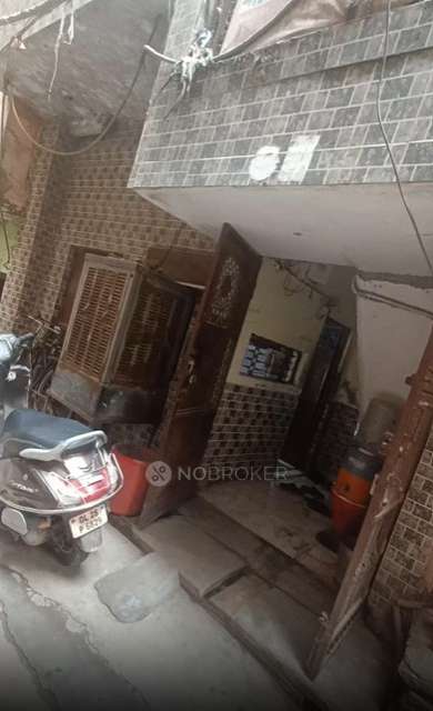 Industrial Building in Shahdara, Delhi for sale 