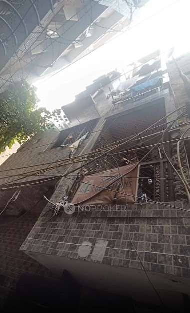 Industrial Building in Shahdara, Delhi for sale 