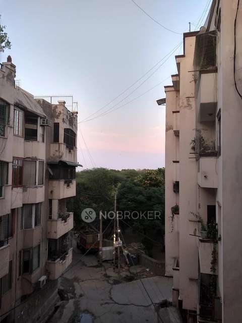 3 BHK Flat In Nakshatra Apartments for Rent  In Mehrauli