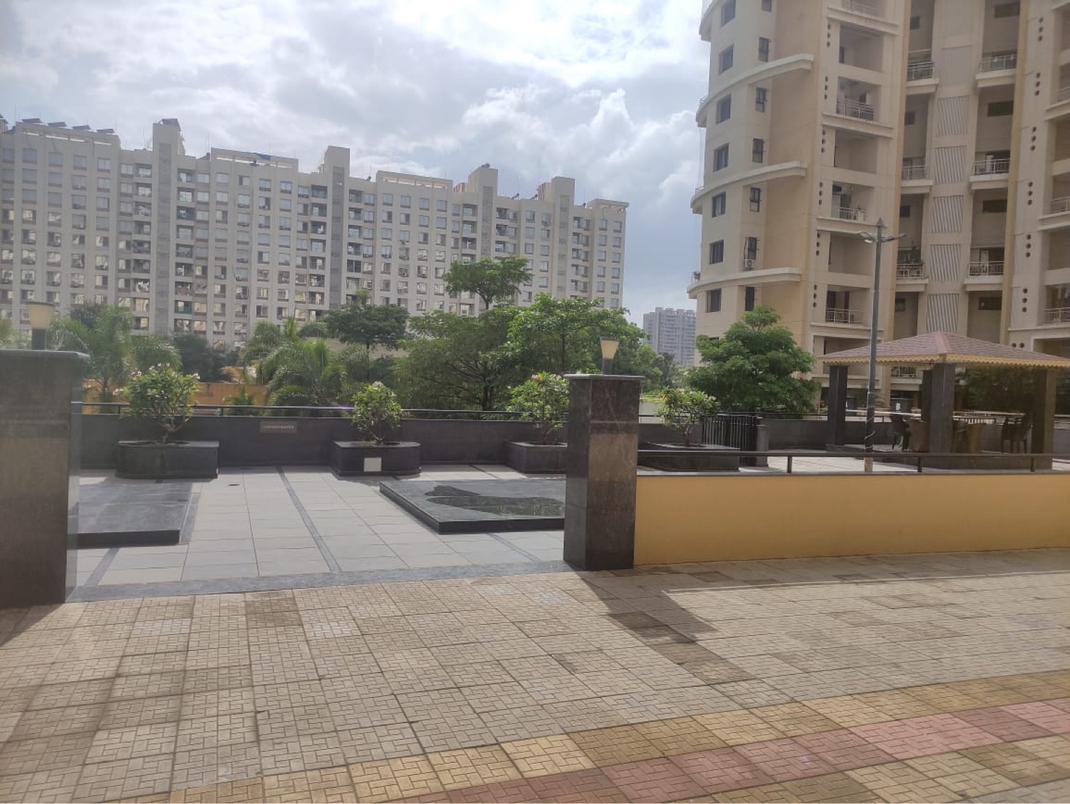 Godrej Woodscapes