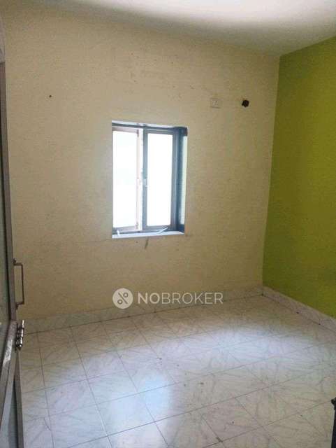 2 BHK Flat In B-5, Snehchandra Co Op Hsg Society,savarkar Road,phadake Cross Road Dombivali East For Sale  In Savarkar Road