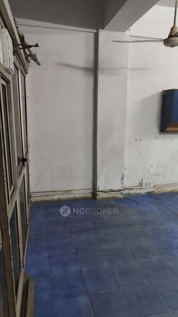 Office Space in Okhla Industrial Estate, Delhi for Rent 