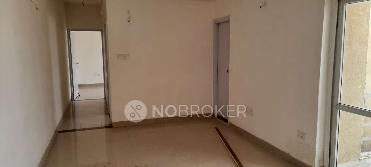 2 BHK Flat In Bptp Park Floors 1 For Sale  In Sector 77